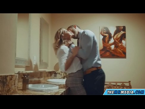 ❤️ Büyük memeli bir sarışın seni umumi tuvalette baştan çıkardığında ☑ Güzel porno tr.bladesoul.top